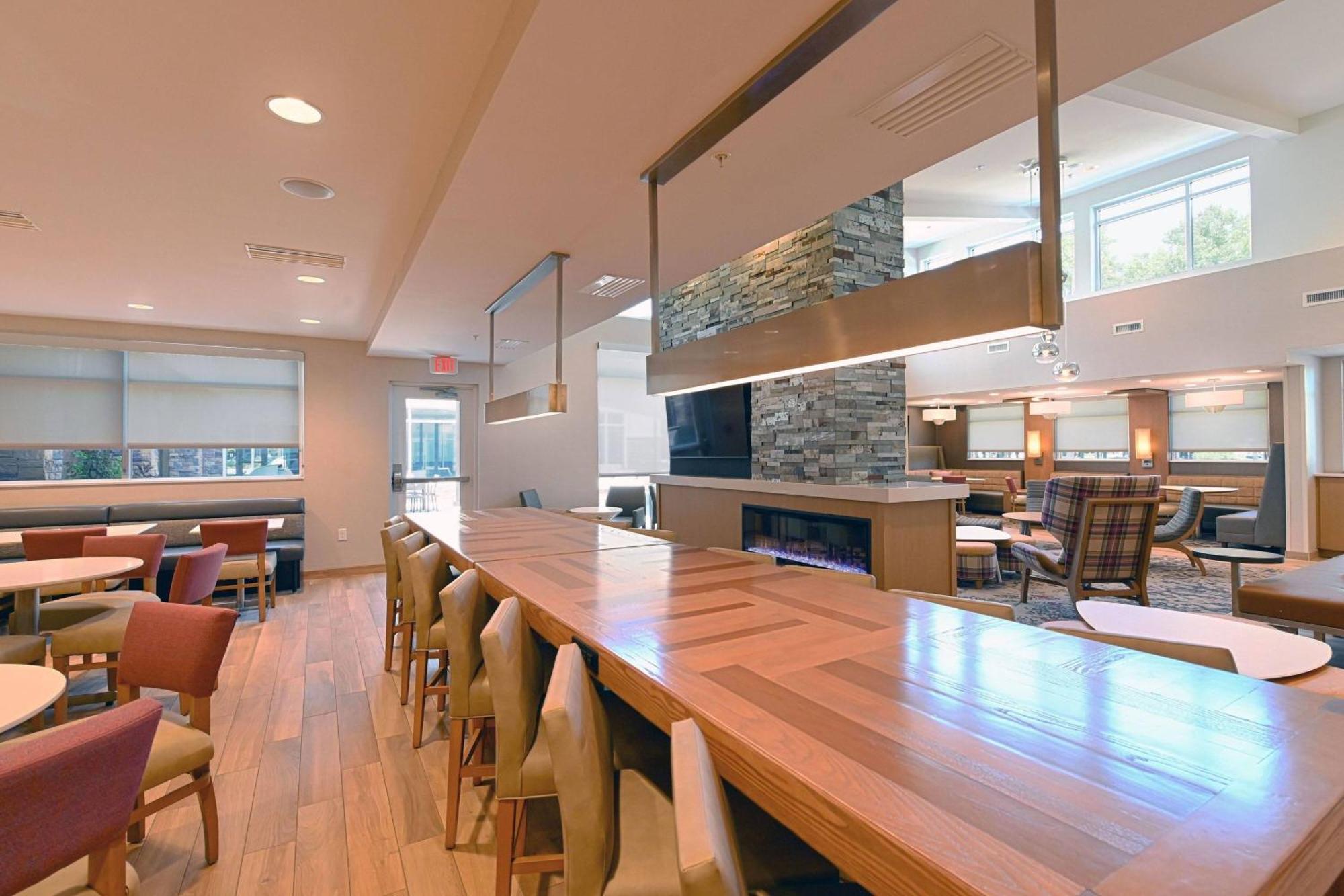Residence Inn Richmond Midlothian Bagian luar foto